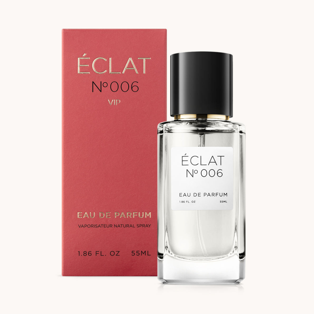 Perfum ÉCLAT Sweet Red Currant z przezroczystym szklanym flakonem i czarną nakrętką, obok czerwonego pudełka.